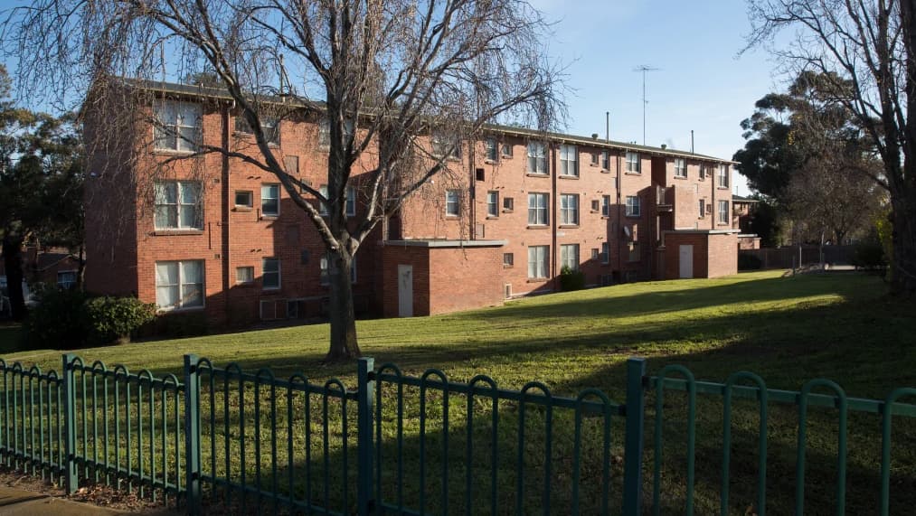 The battle to save Ascot Vale’s public housing estate Red Flag