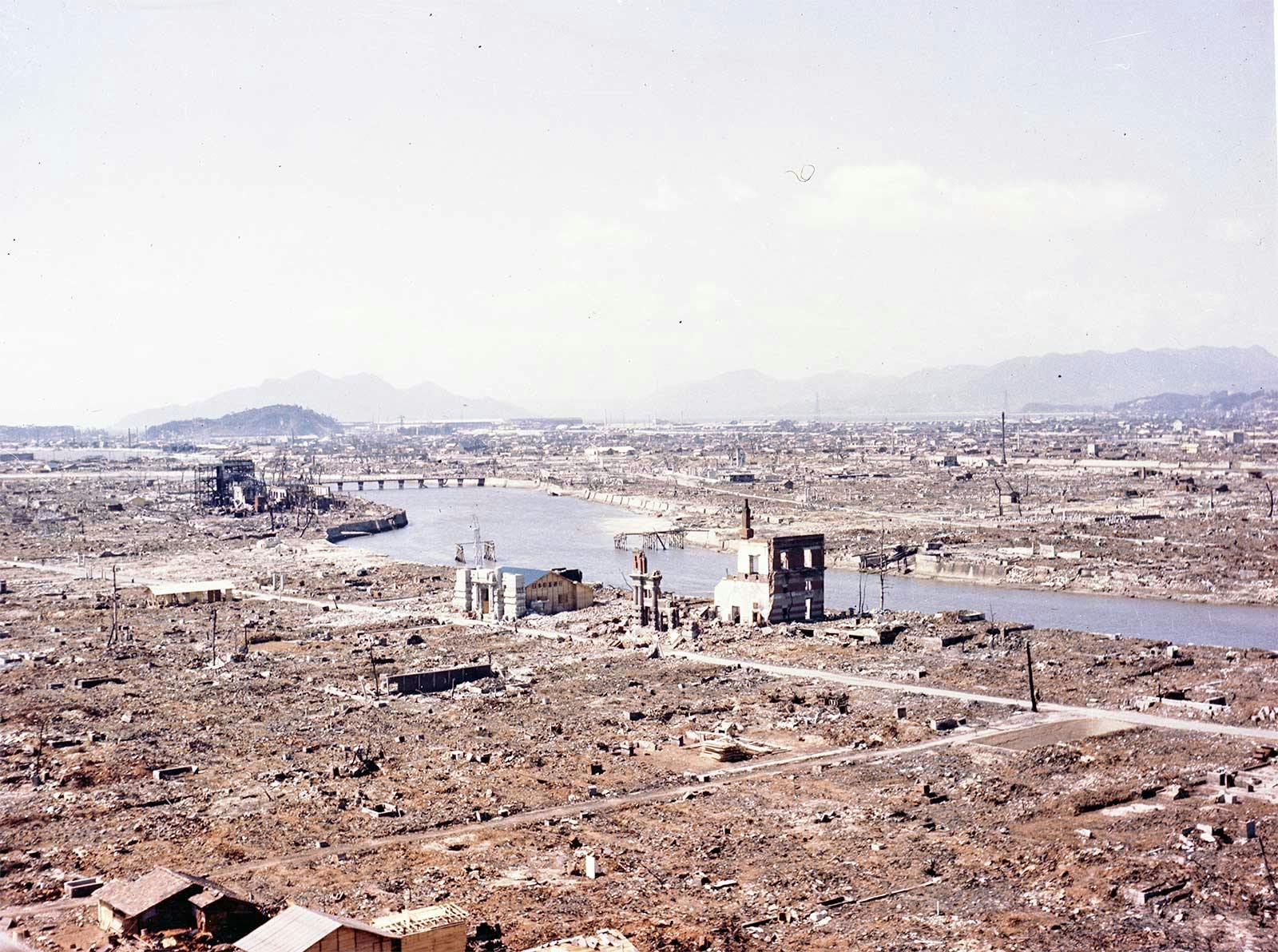 Why the US bombed Hiroshima and Nagasaki