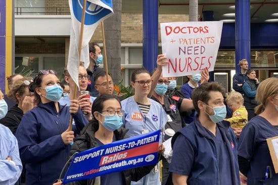 NSW nurses and midwives lead the way with vote for state-wide strike